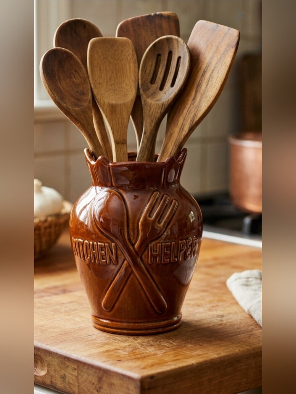 MID CENTURY AMERICAN POTTERY UTINSIL HOLDER